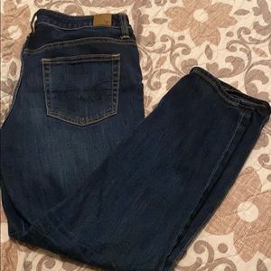 American Eagle Sloughy Jean